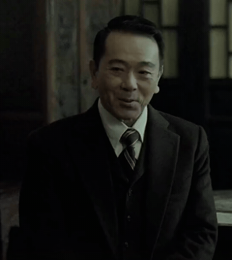 委员长每顿饭减两个菜支持抗战.gif