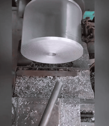 涂点润滑油再插进去.gif