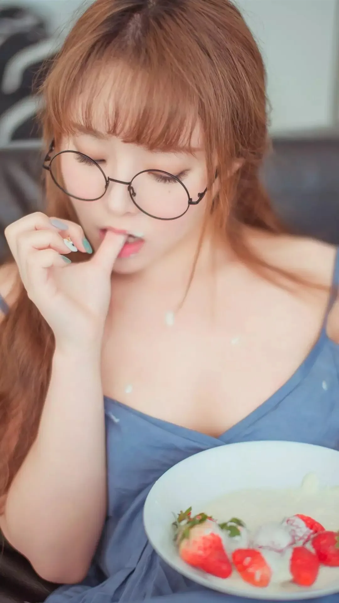 性感美女 (1)_&_1b9398cd-a95a-4293-bfdc-ee3bc05c5474.webp