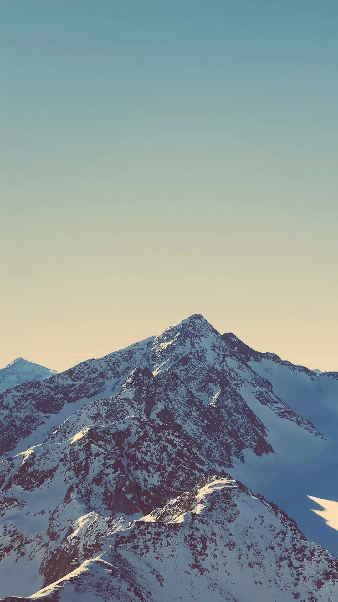 远山 (3)_&_7ada35f8-ae28-4e01-abc8-e6694655c753.webp